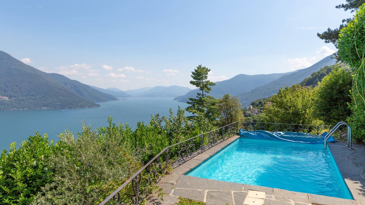 Brissago House | Holiday paradise with spectacular panoramic, Indoor - Outdoor Fireplace, Outdoor Swimming Pool