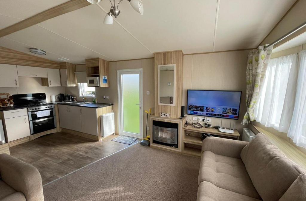 Leysdown-on-Sea House | Holiday park caravan Fluffy in Harts Holiday Park