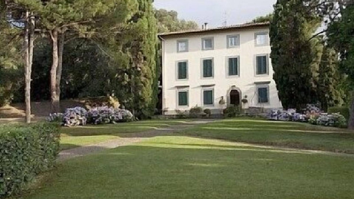 Balbano Villa | holiday vacation villa rental italy, tuscany, lucca area, near forte dei marmi, holiday vacation villa to rent italy, tu