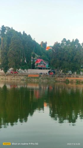 Mirik House | Holidays homestay