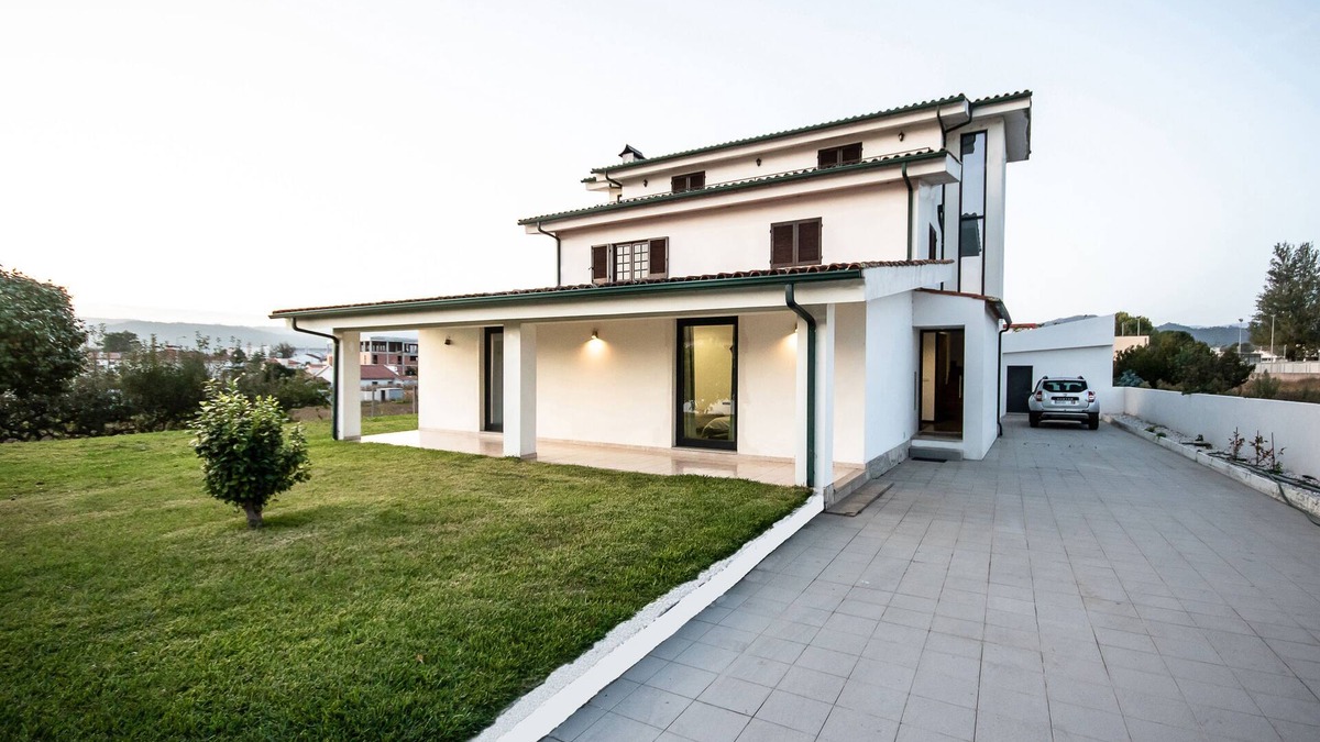 Cardielos House | Holidays in Viana do Castelo (min stay 2 nights)