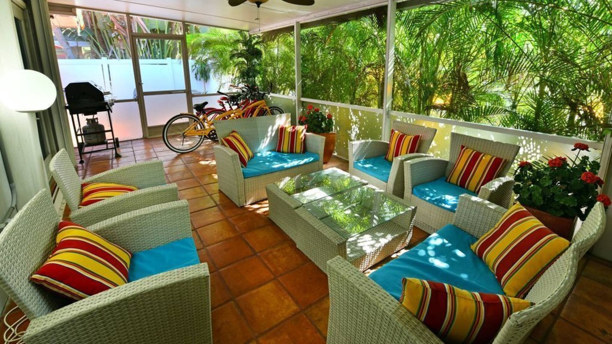 Nautilus Isle Apartment | Holidays Sale | 20-40% discounts | Beach 7min | Waterfront Dock | Beach 6min