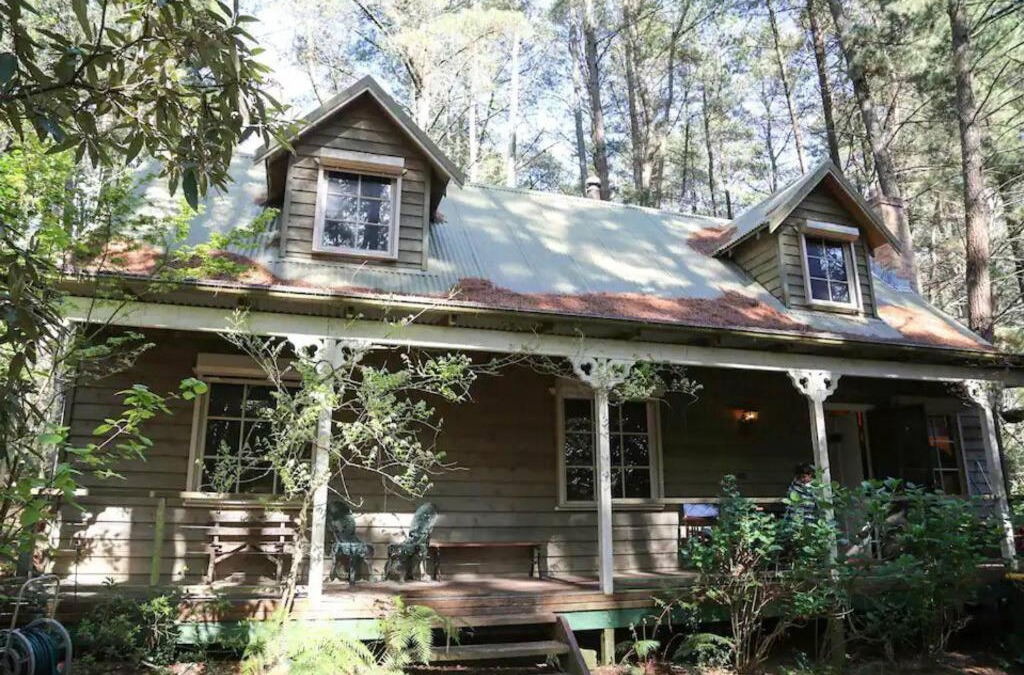 Medlow Bath Ski Chalet | Holly Lodge
