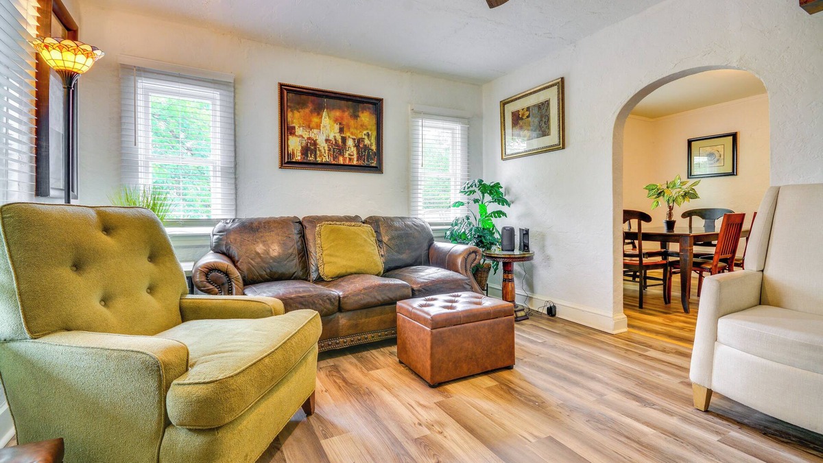 High Point House | Home 1 Mi to Dtwn & High Point University!