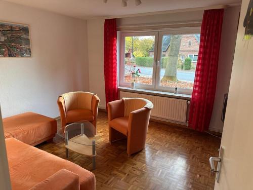 Hemslingen Apartment | Home 11