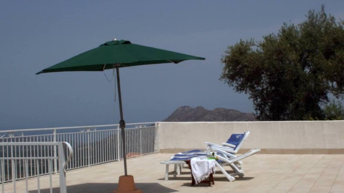 L'Ile-Rousse - Balagne House | Home and garden with great views of the sea and the mountains