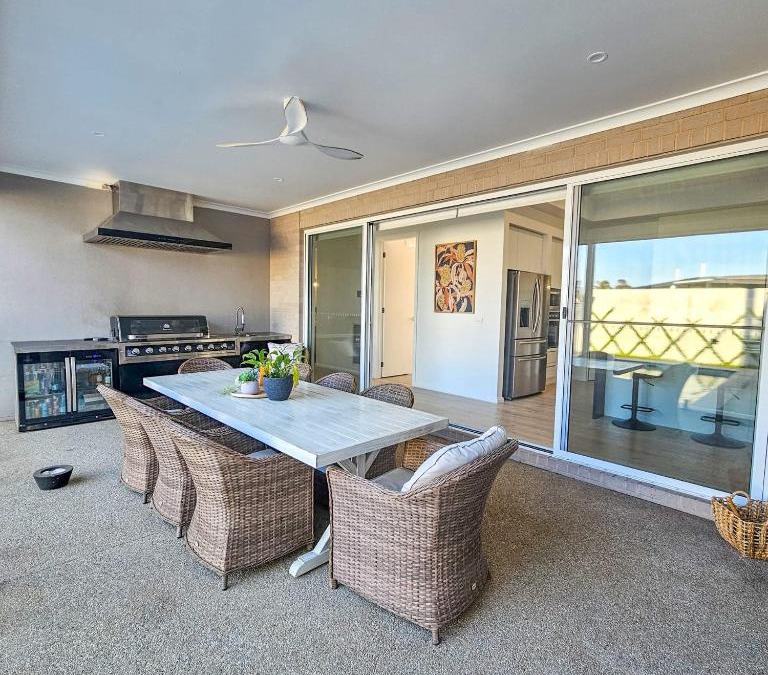 Yarrawonga House | Home at Hogans