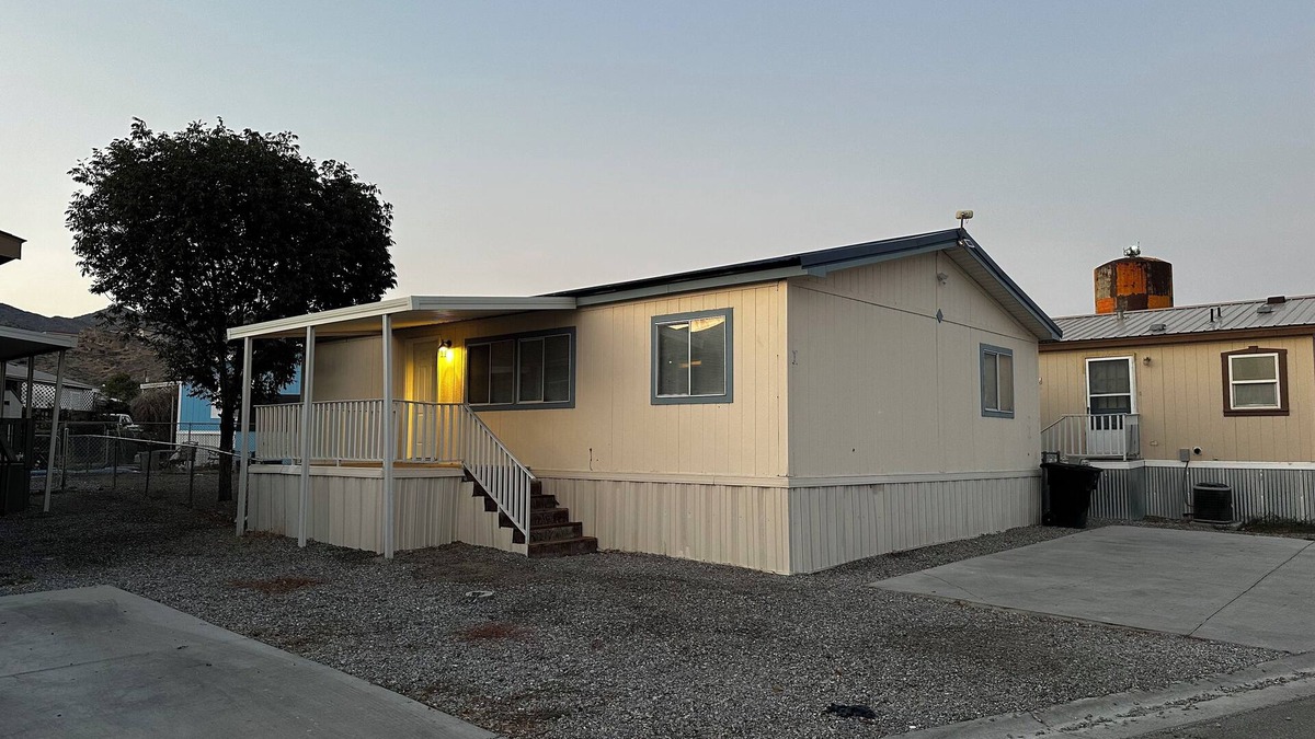 West Wendover House | Home Away From Home!