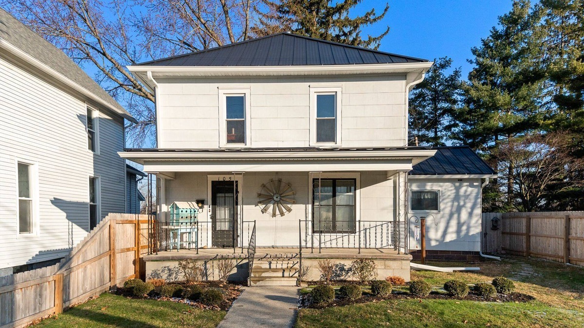 Kendallville House | Home Away From Home