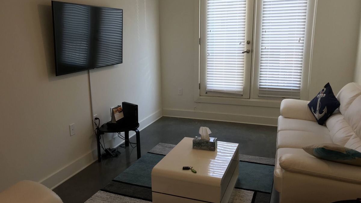 Chamblee House | Home away from home e