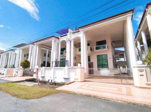 Lutong House | Home away from home