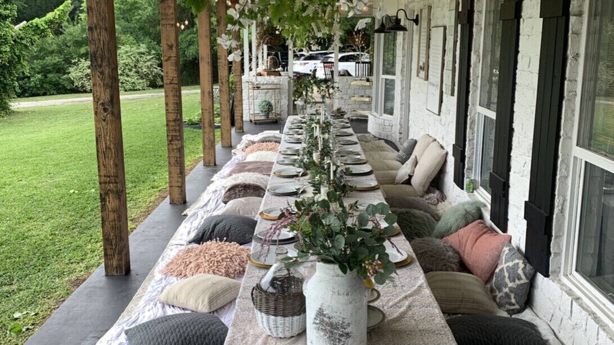 Fort Worth Other | Home away from Home. Experience. Country Hillside Farmhouse-skyline view