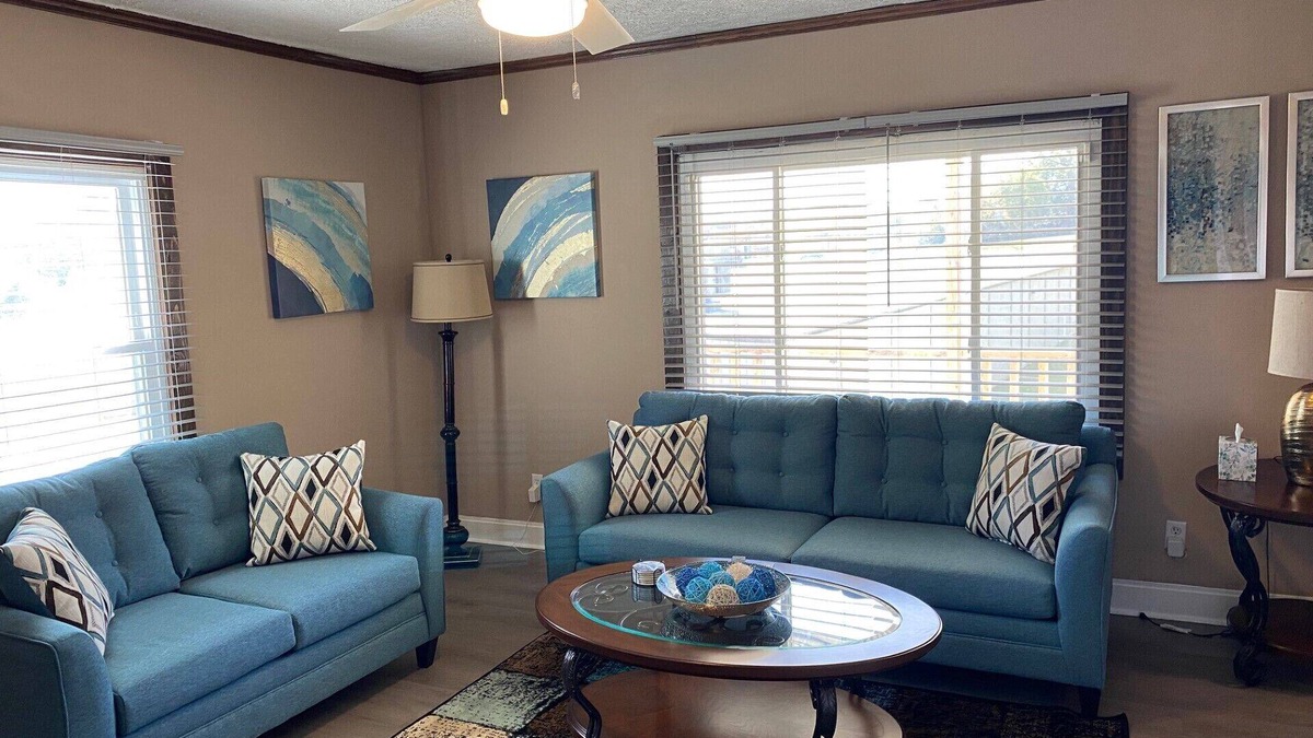 Greeneville House | Home Away from Home