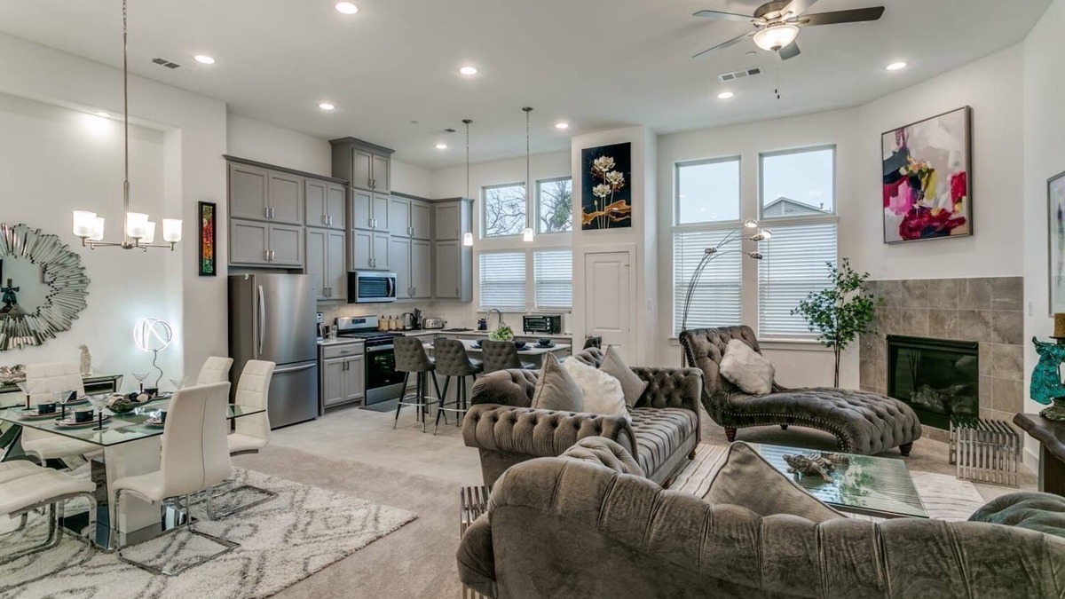 Lewisville House | Home away from home
