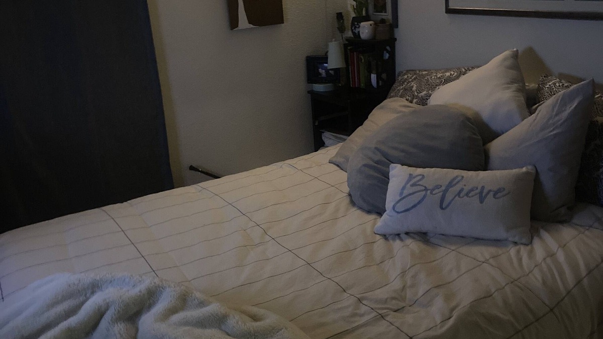 Renton Apartment | Home away from home.