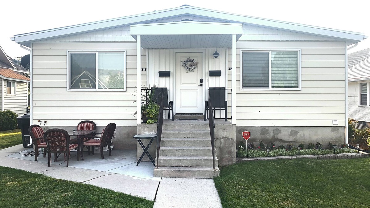 Tremonton Apartment | ★Home away from Home ★