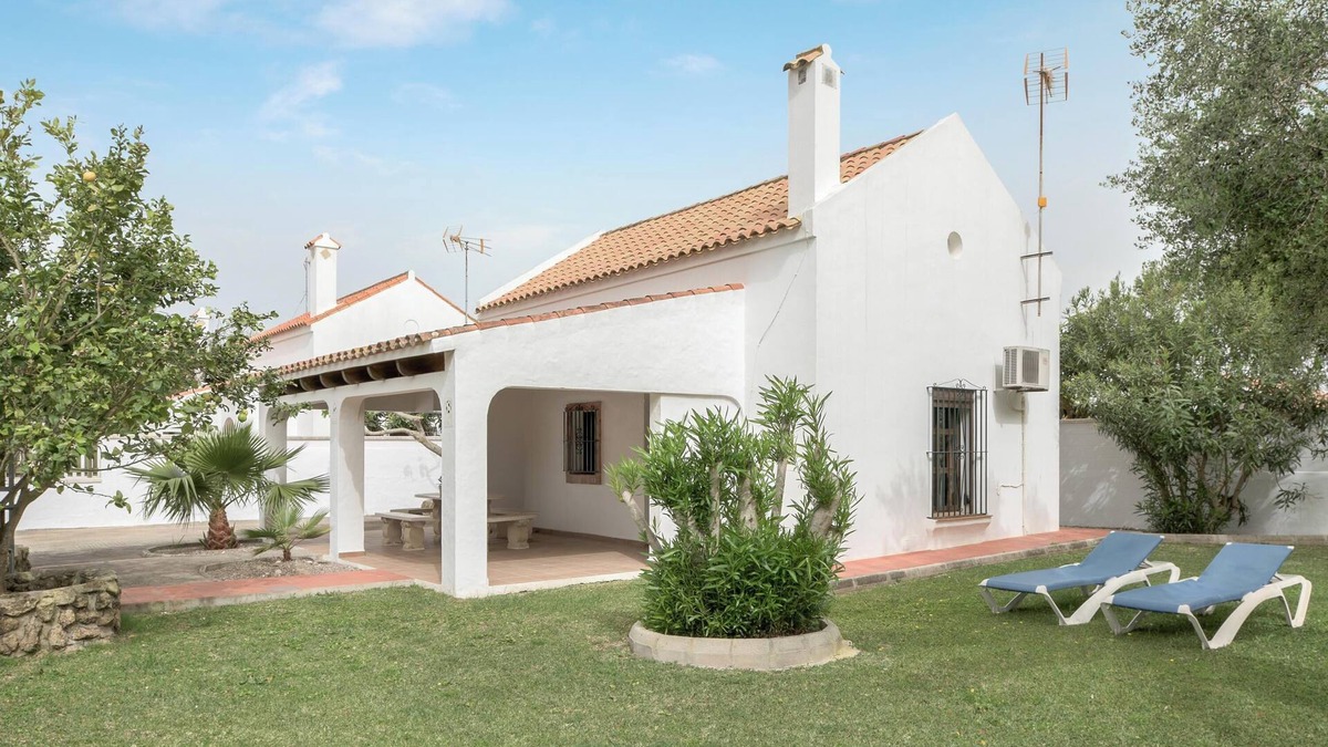 Zahora House | Home "Casa Miguelin" On the Beach with Spacious Terrace & Air Conditioning