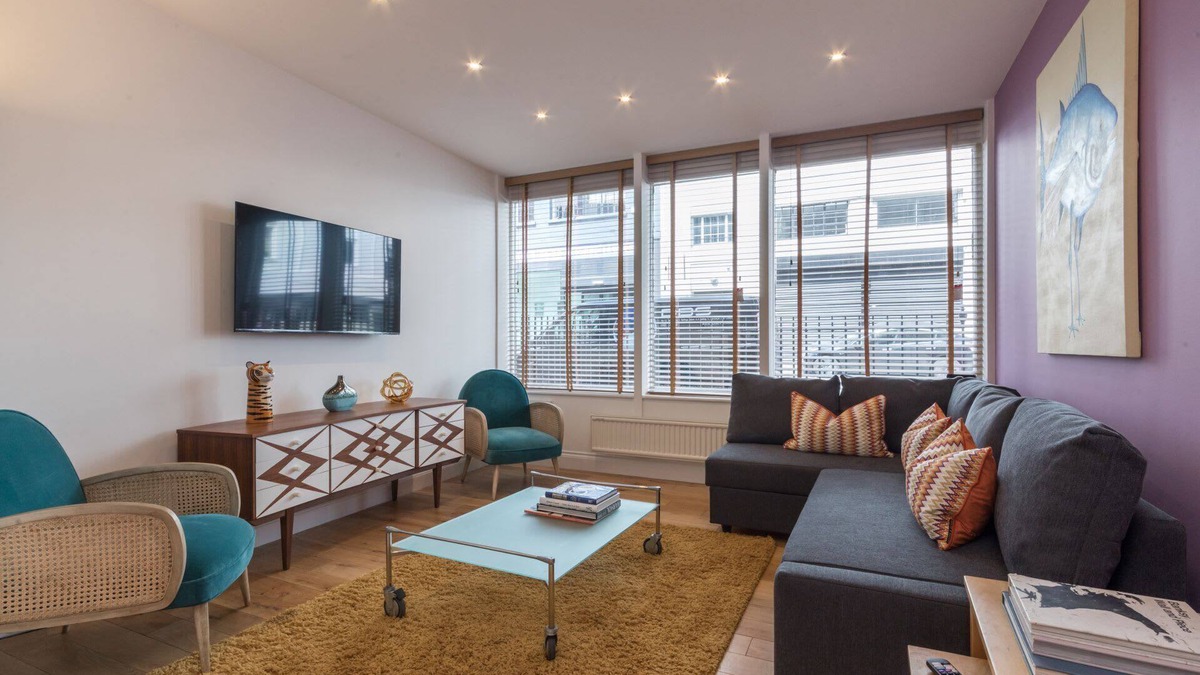 Fitzrovia Apartment | Home For All - Fitzrovia - by Frankie Says