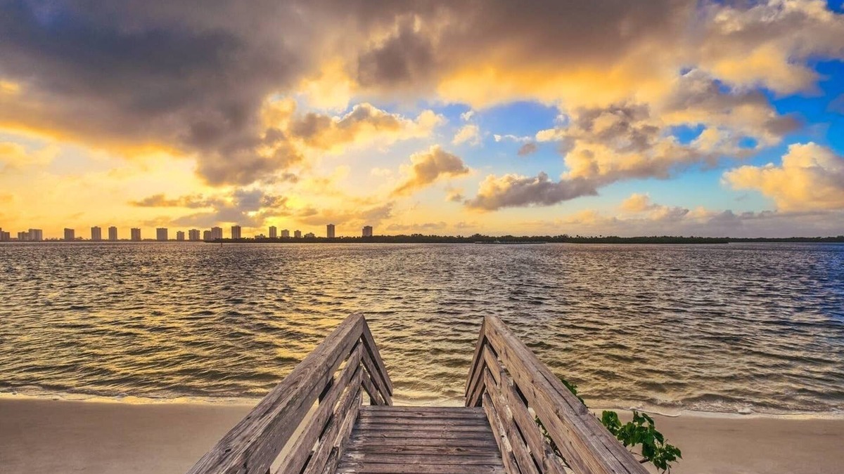 North Palm Beach House | Home in The best Place to Live Under The Sun