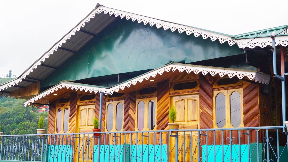 Darjeeling House | Home in the lap of nature nIn a peaceful location. Darjeeling