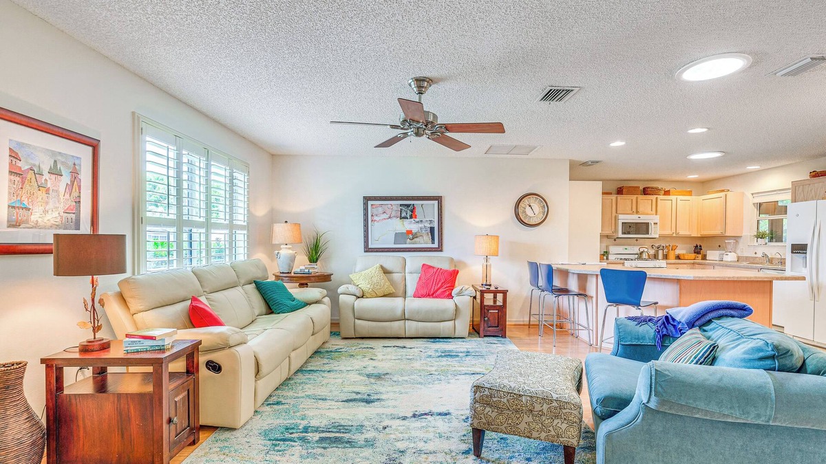 Sanibel House | Home in The Villages w/Lanai & Private Hot Tub!