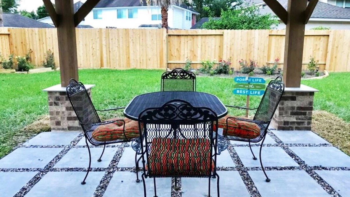 Addicks House | Home Near Texas Children MD Anderson,Methodist & Energy CorridorPark Ten Topgolf