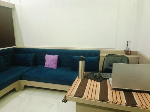 Surat House | Home Stay - Maa Kaamal Deep