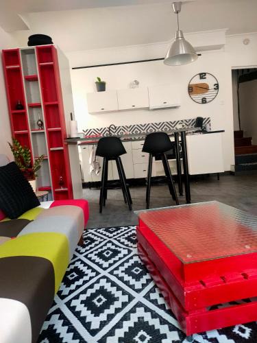 Saint-Dye-sur-Loire Apartment | Home two