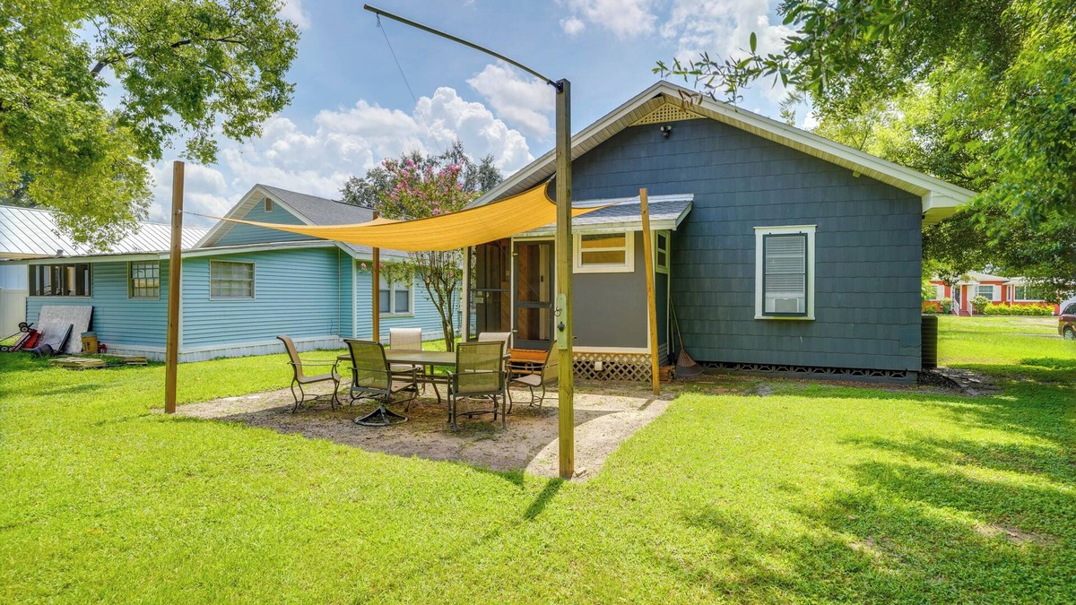 Lakeland House | Home w/Private Yard < 2 Mi to Hollis Garden!