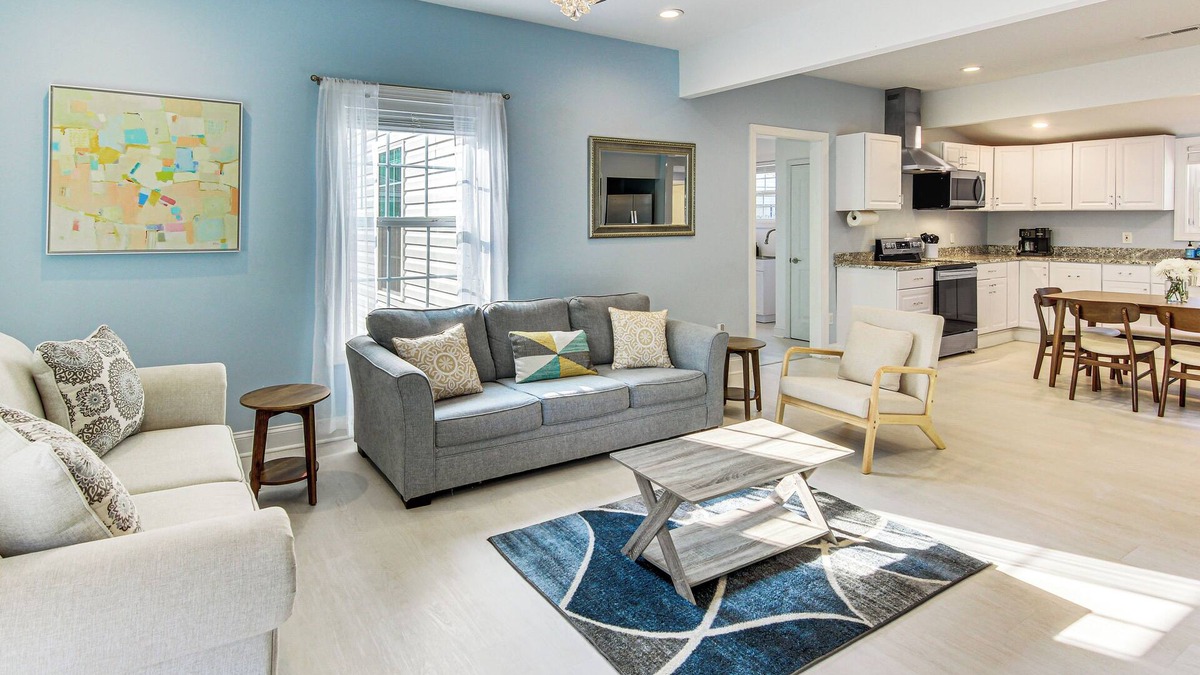Parker House | Home w/Private Yard - Walk to Swamp Rabbit Trail