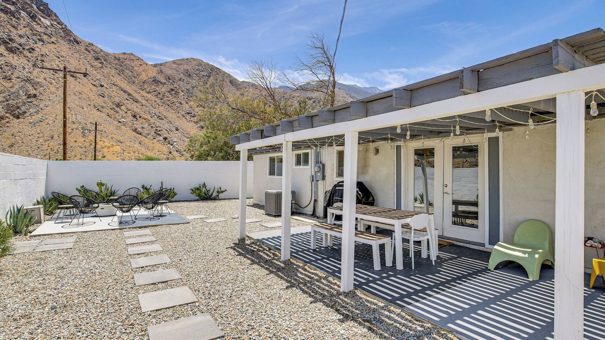 Palm Springs House | Home w/Stunning Mountain Views in Palm Springs!