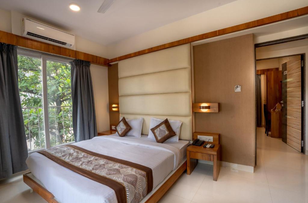 Santacruz Apartment | Home2 Suites and Service Apartments, Mumbai Airport