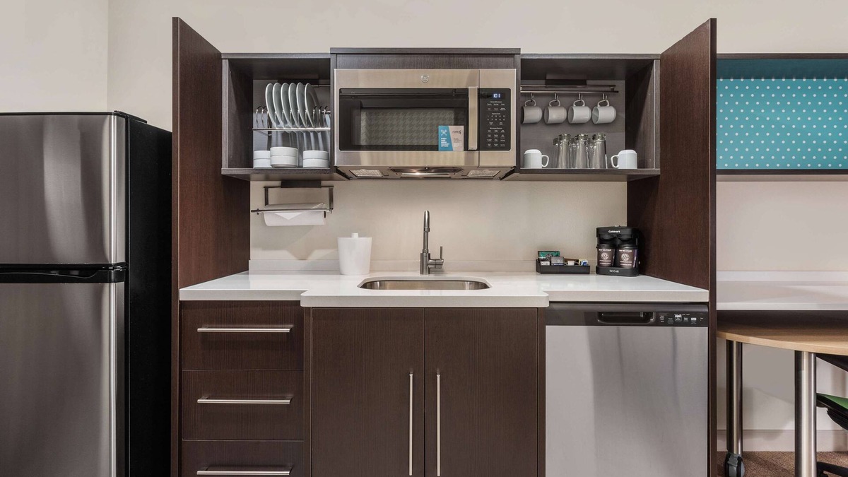 Cedar Rapids - Iowa City Hotel | Home2 Suites By Hilton Cedar Rapids Westdale