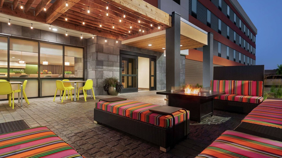 Bismarck Hotel | Home2 Suites by Hilton Bismarck