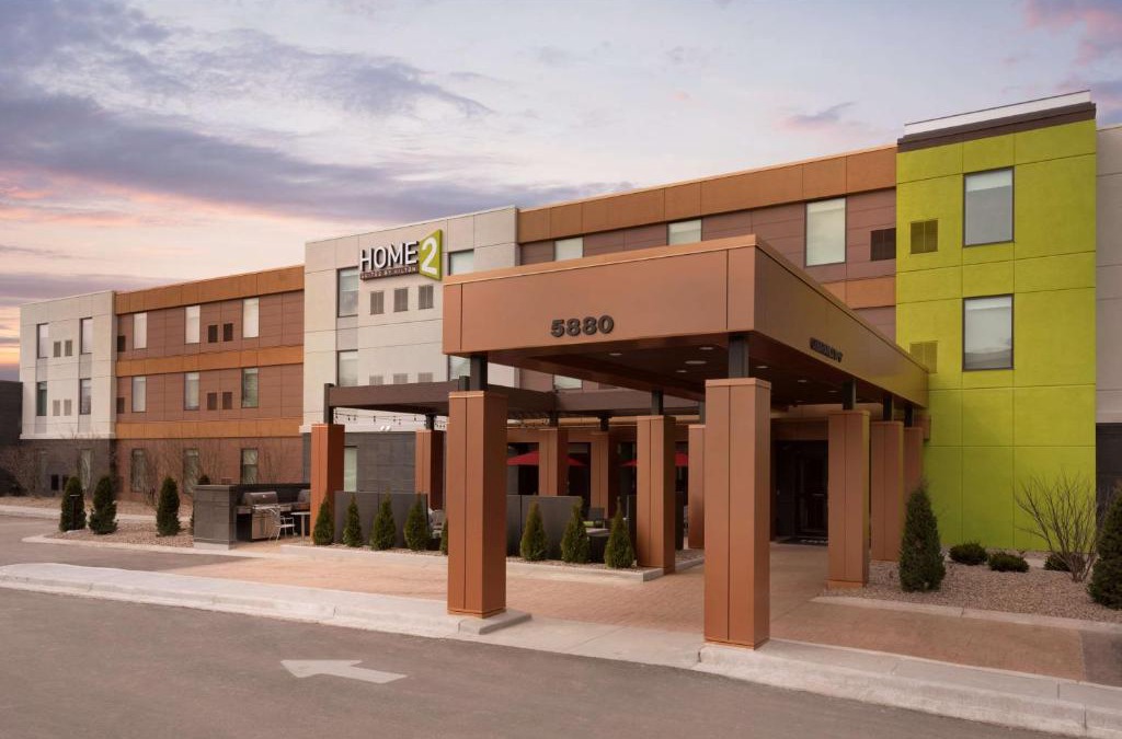 Milwaukee Hotel | Home2 Suites by Hilton Milwaukee Airport