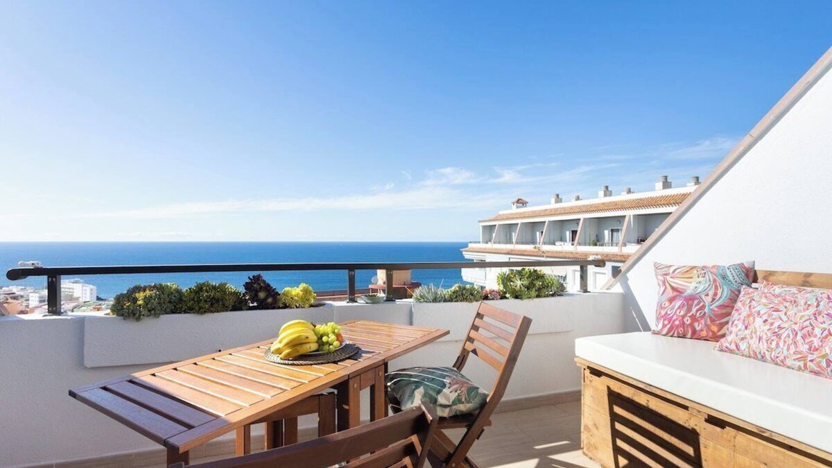 Bajamar Apartment | Home2Book Charming Apartment in Bajamar