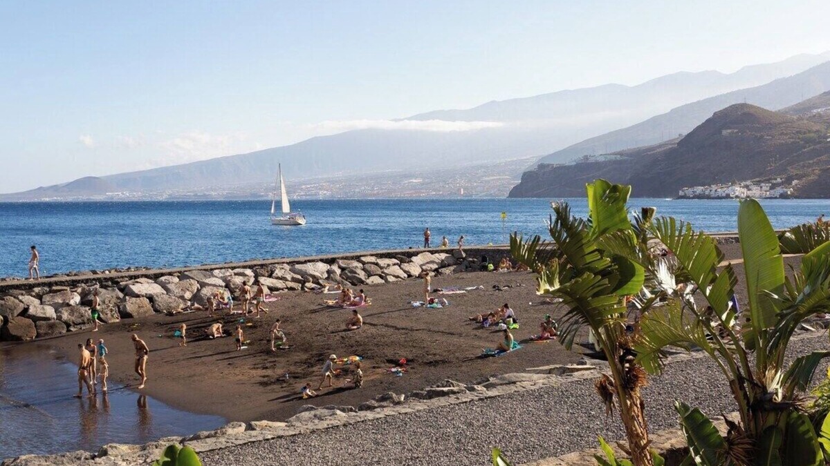 Radazul Apartment | Home2Book Sunshine Radazul Home