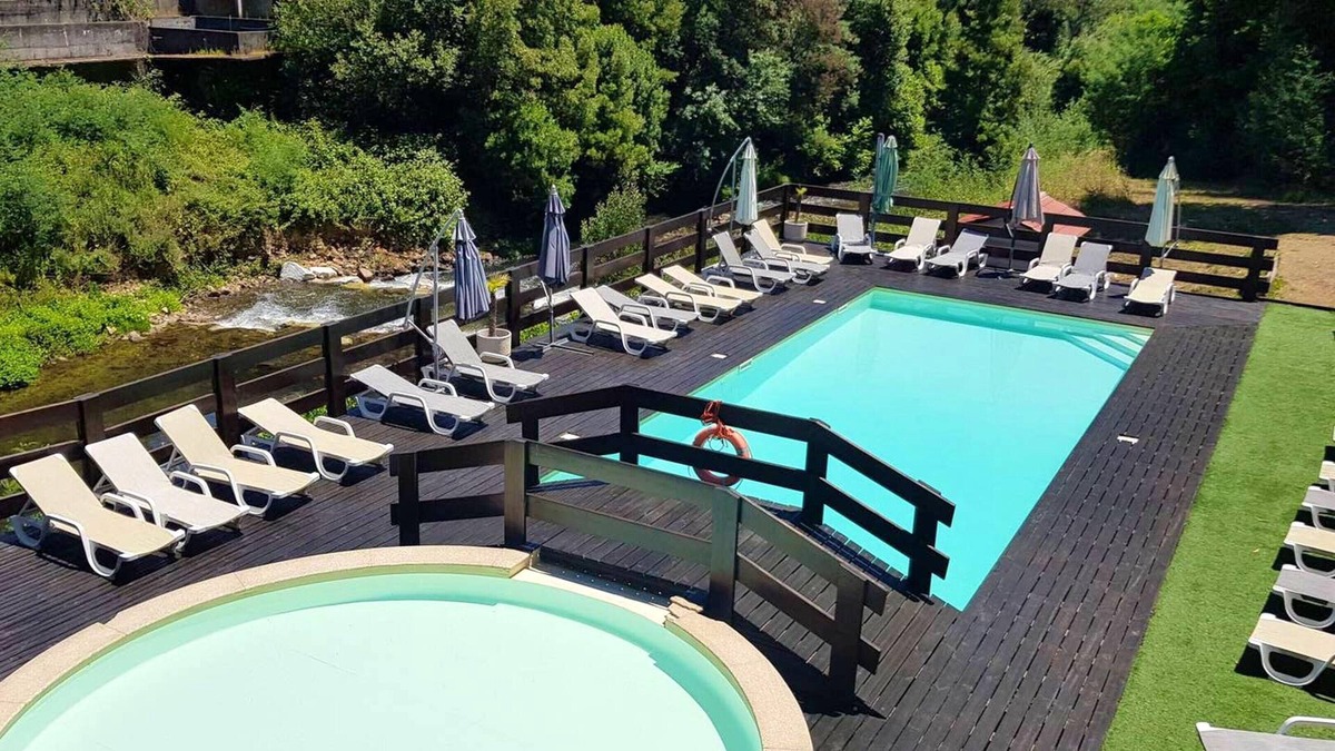 Branca Ski Chalet | Homerez - Chalet for 2 ppl. with shared pool at Branca - Albergaria-a-Velha