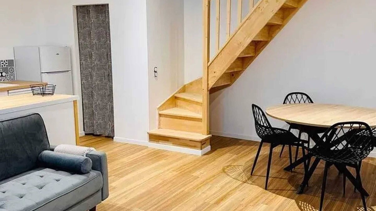 Barbezieux-Saint-Hilaire House | Homerez - Cozy house near Barbezieux - 50 m² with shared garden