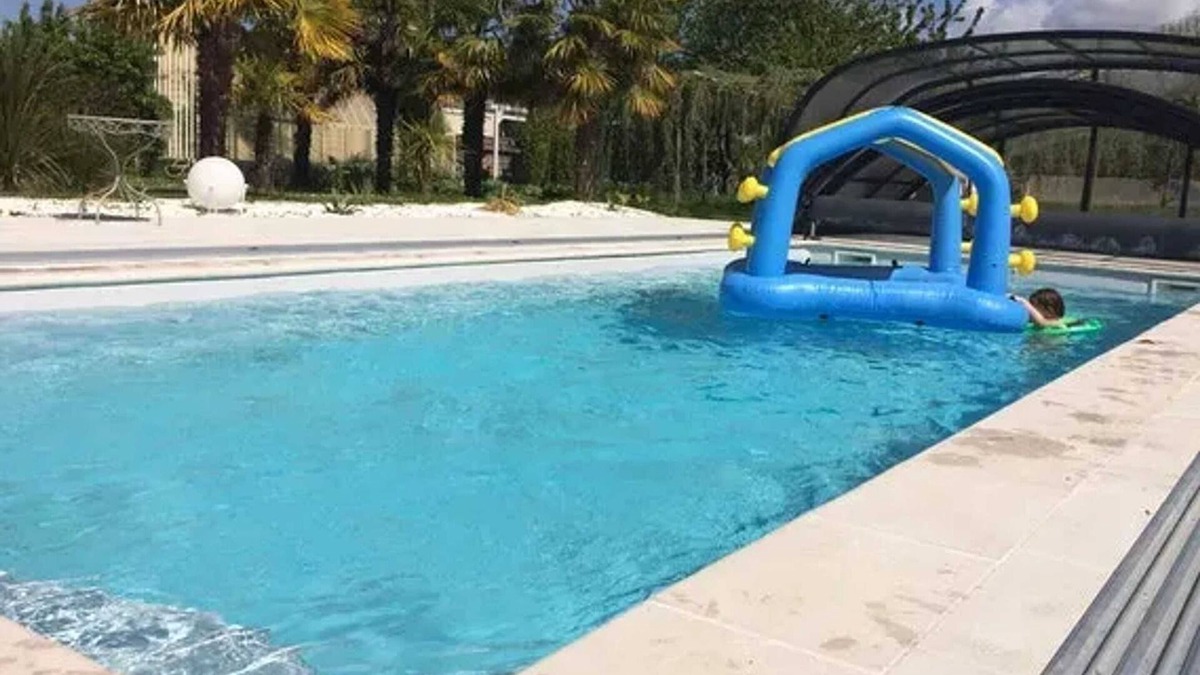 Saint-Martin-des-Entrees House | Homerez - House with Pool in Saint-Martin-des-Entrées