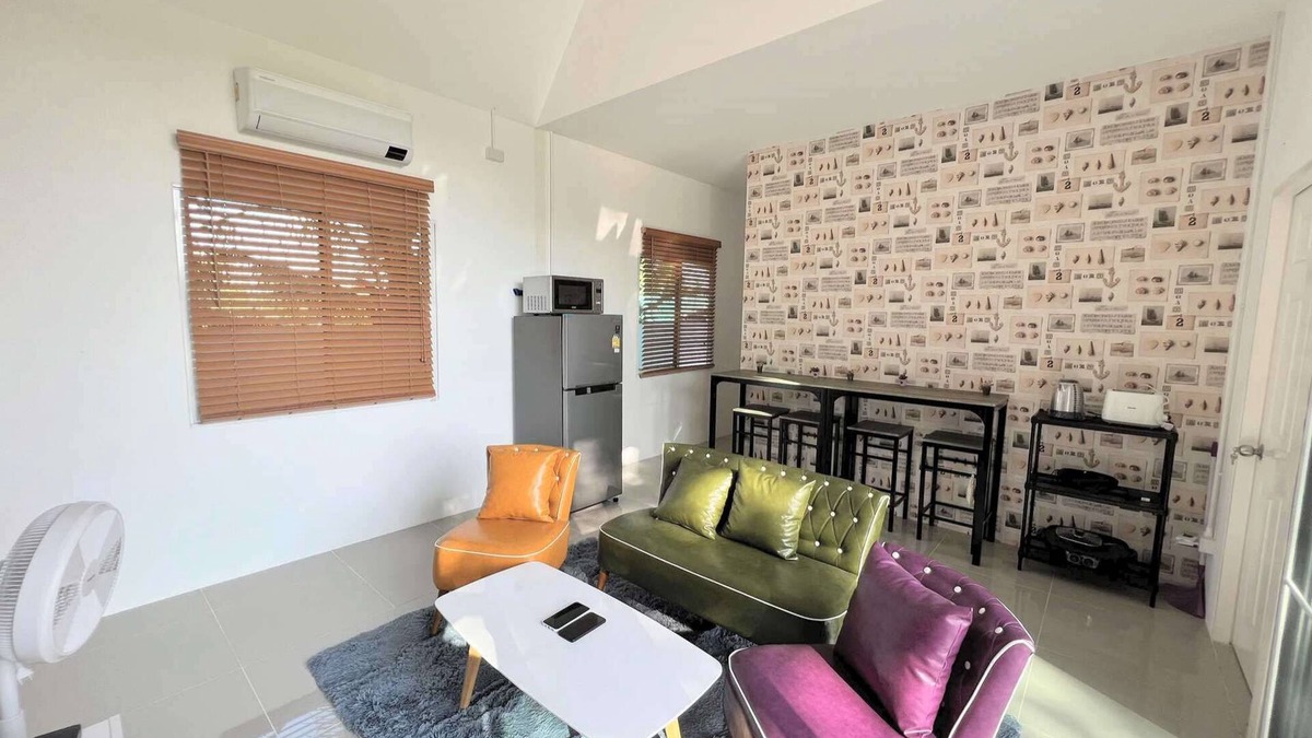 San Pa Thong House | Homerent @ Sariam Lake Chiang Mai