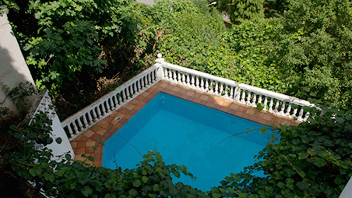 Ibias Municipality Apartment | Homerez - Appartement for 2 ppl. with shared pool at San Antolin de Ibias