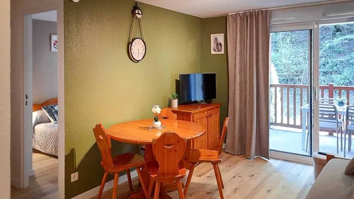 Saint-Lary-Soulan Apartment | Homerez - Apartment in Saint-Lary-Soulan