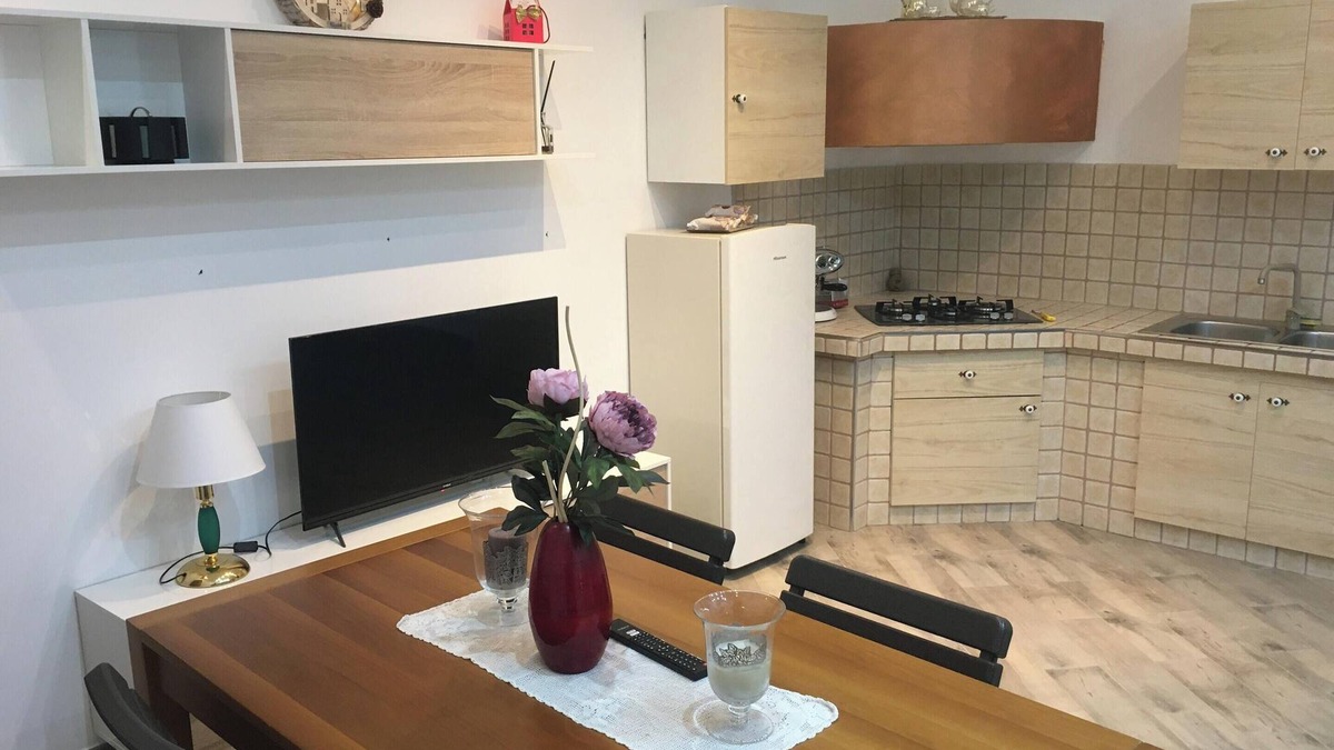 Carpino Apartment | Homerez - Apartment in Carpino