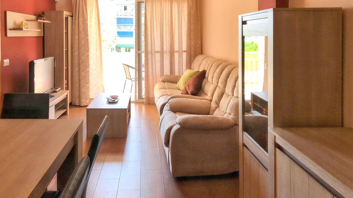 Carretera de Cadiz Apartment | Homerez - Apartment in Málaga Puerta Blanca