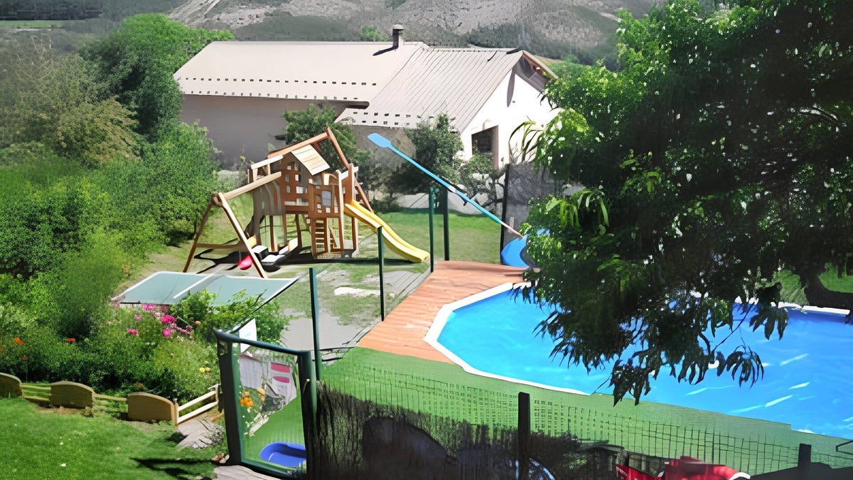 Selonnet Apartment | Homerez - Apartment in Selonnet