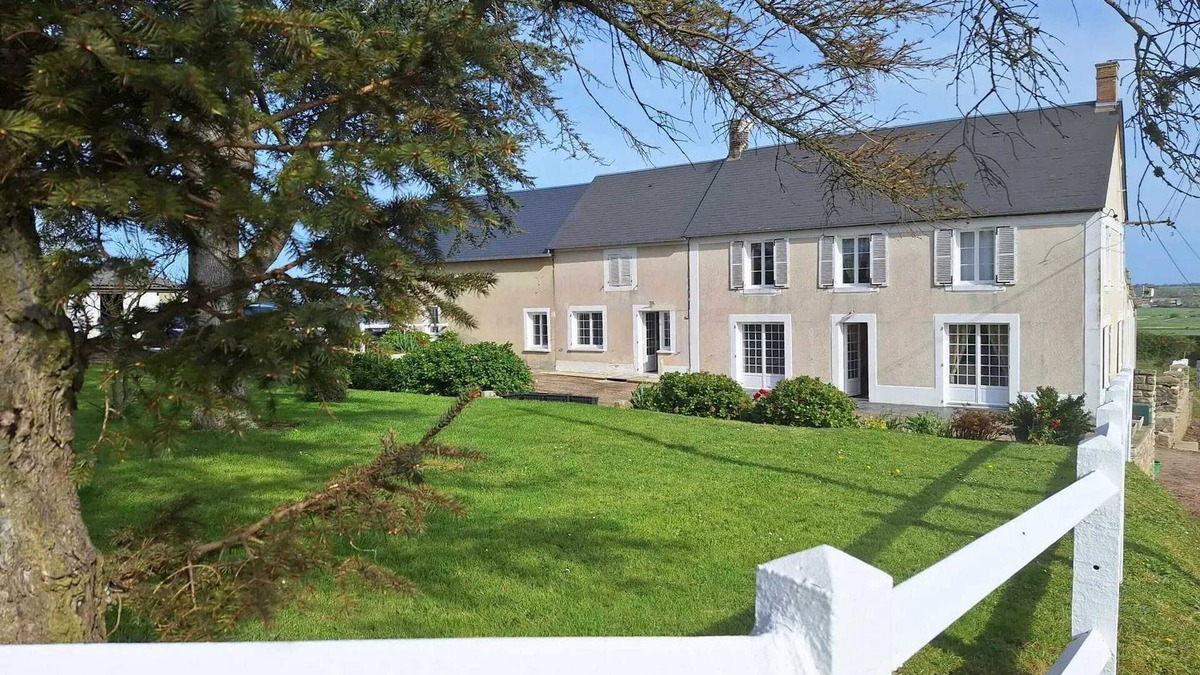 Monfreville Apartment | Homerez - Apartment Monfréville