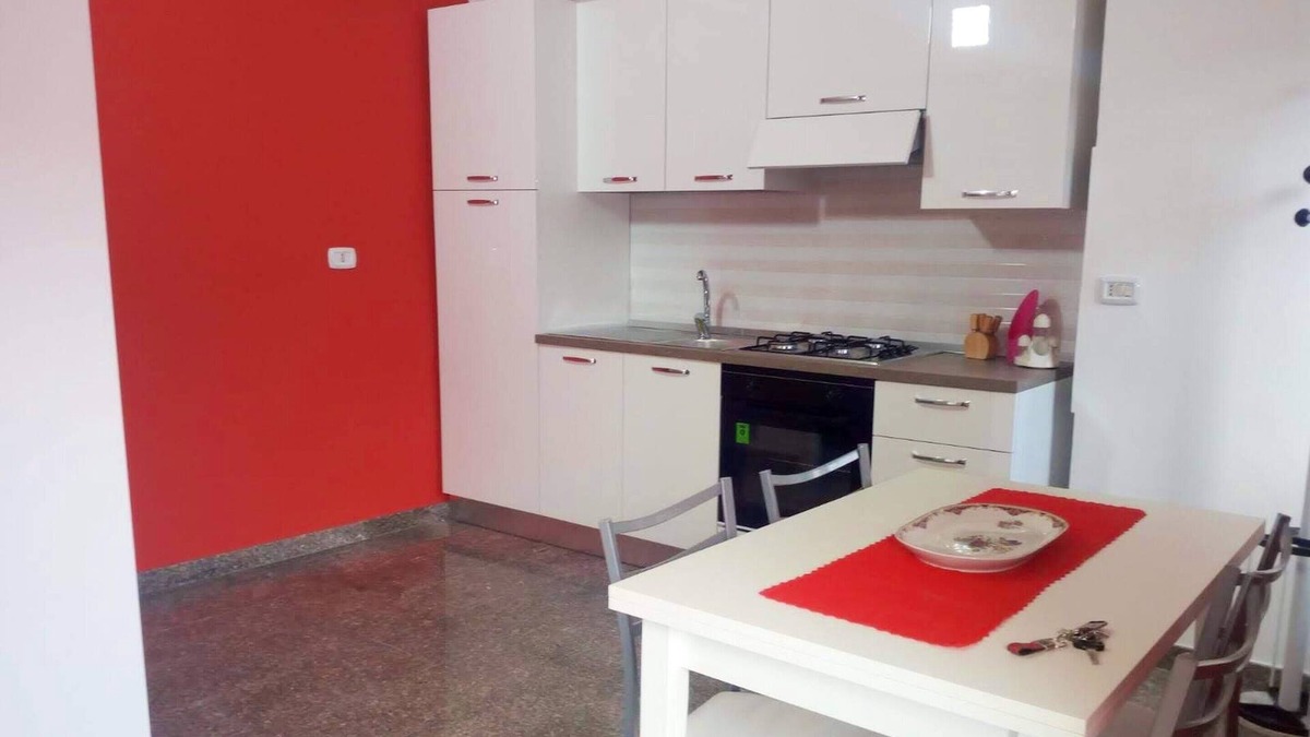 Montegiordano Apartment | Homerez - Appartement 9 km away from the beach for 4 ppl. at Montegiordano