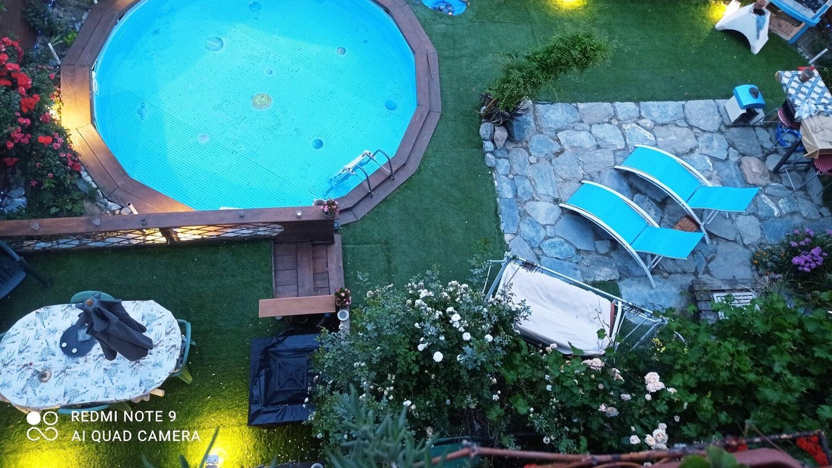 Villa-Nabian Apartment | Homerez - Appartement for 4 ppl. with shared pool and balcony at Villa-nabian