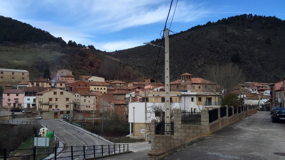 Noguera de Albarracin House | Homerez - Big house for 9 ppl. at Noguera de Albarracín